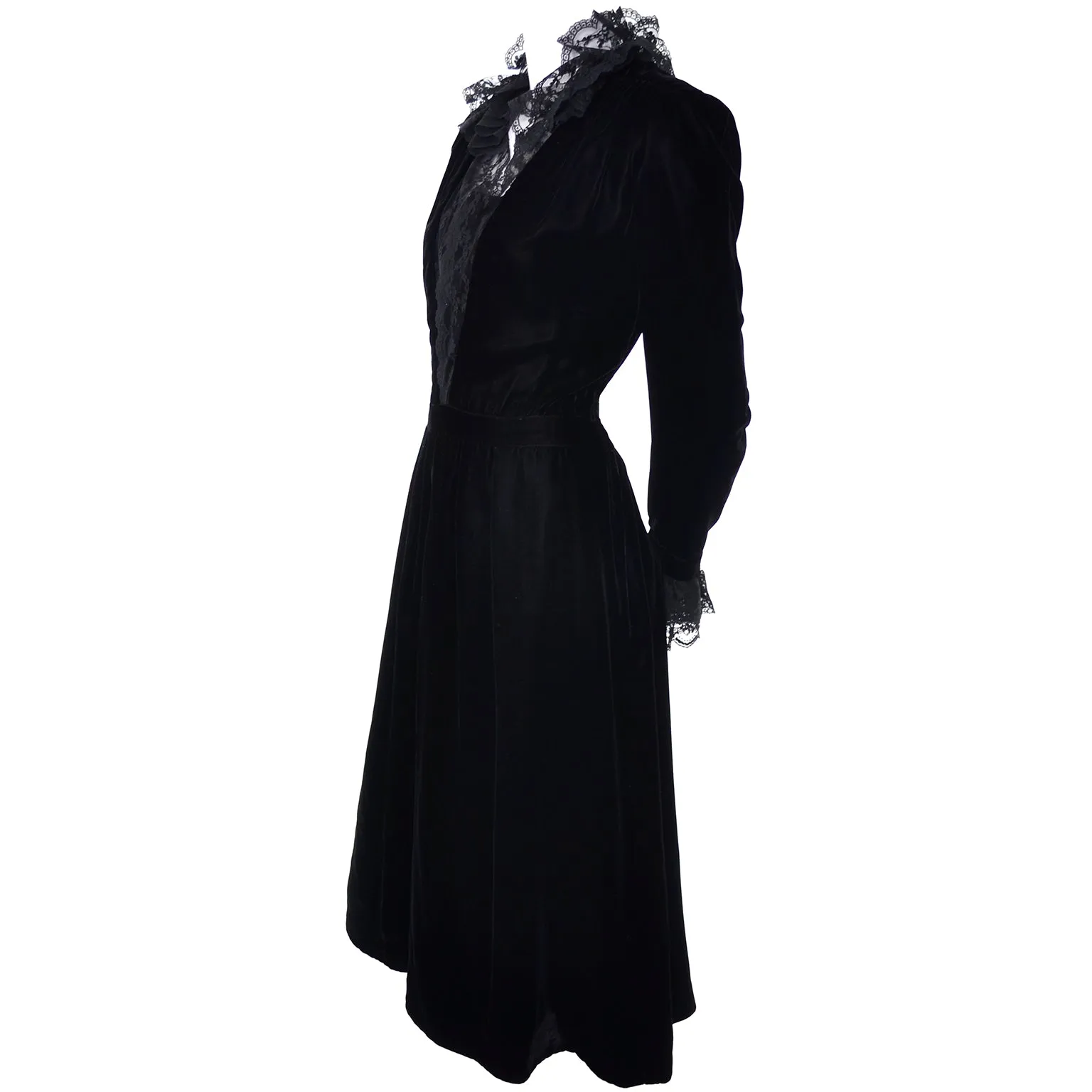 1970s Albert Nipon Victorian Style Black Velvet Lace Dress w/ Lace Trim