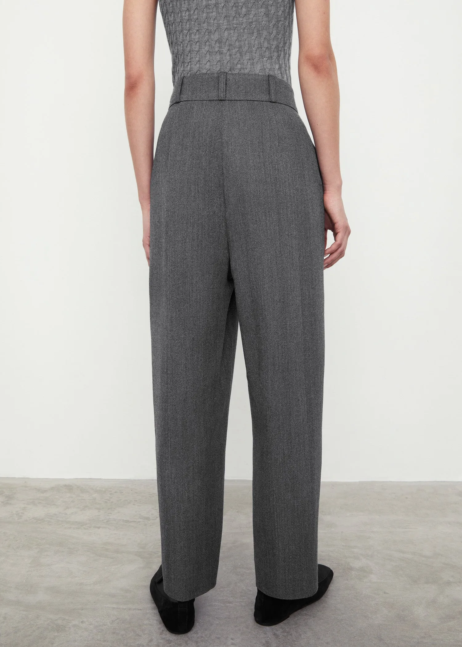 Deep pleat trousers grey herringbone