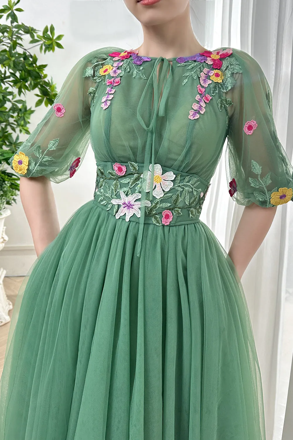 Half Sleeves O Neck Floral Embroidery Midi Dress