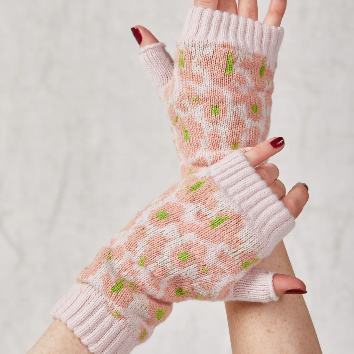 Leopard Wrist Warmer