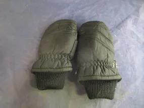 Used Waterproof Mittens Youth Size 4-7