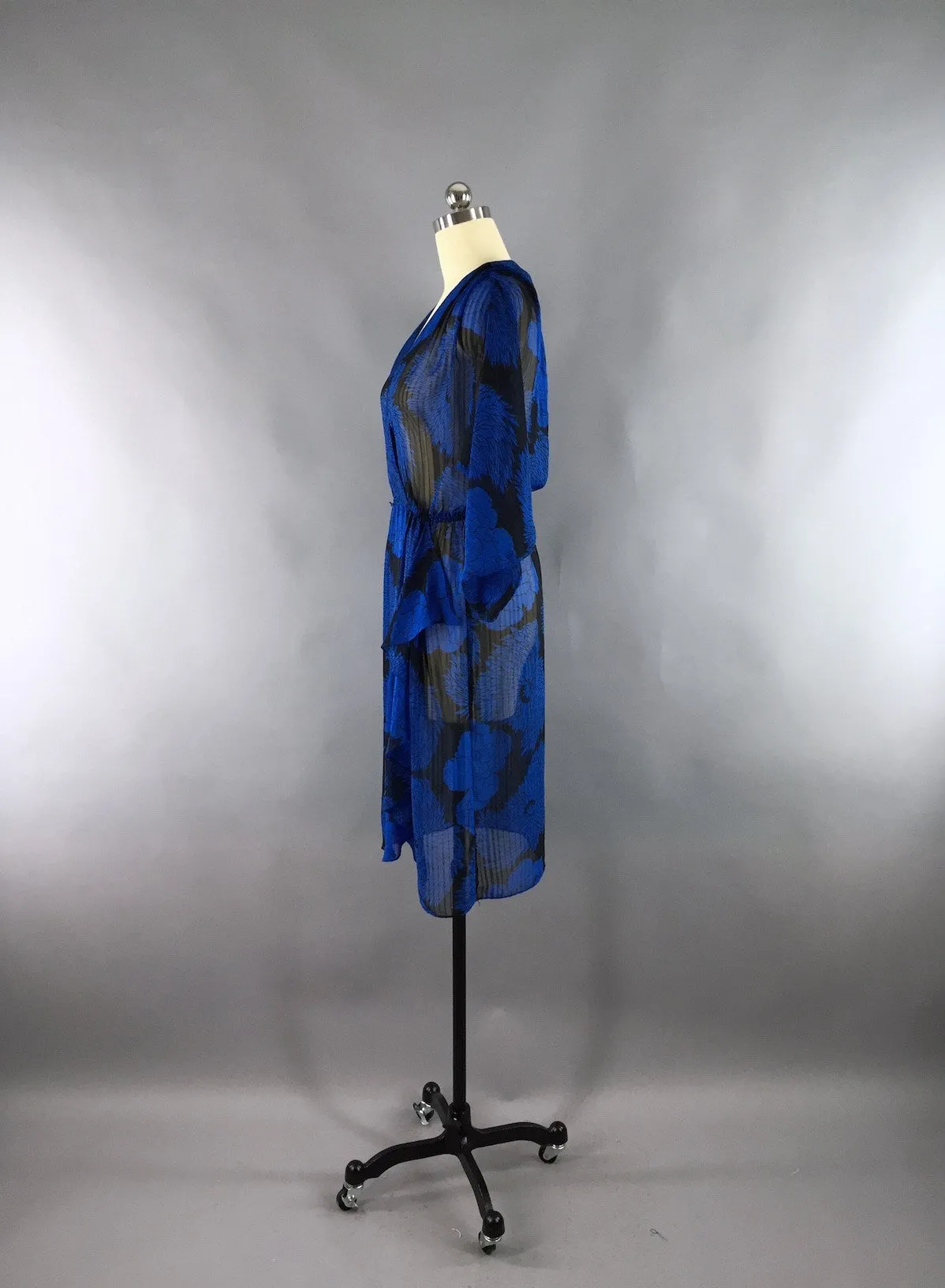 Vintage 1970s Day Dress / Blue Chiffon Floral Print