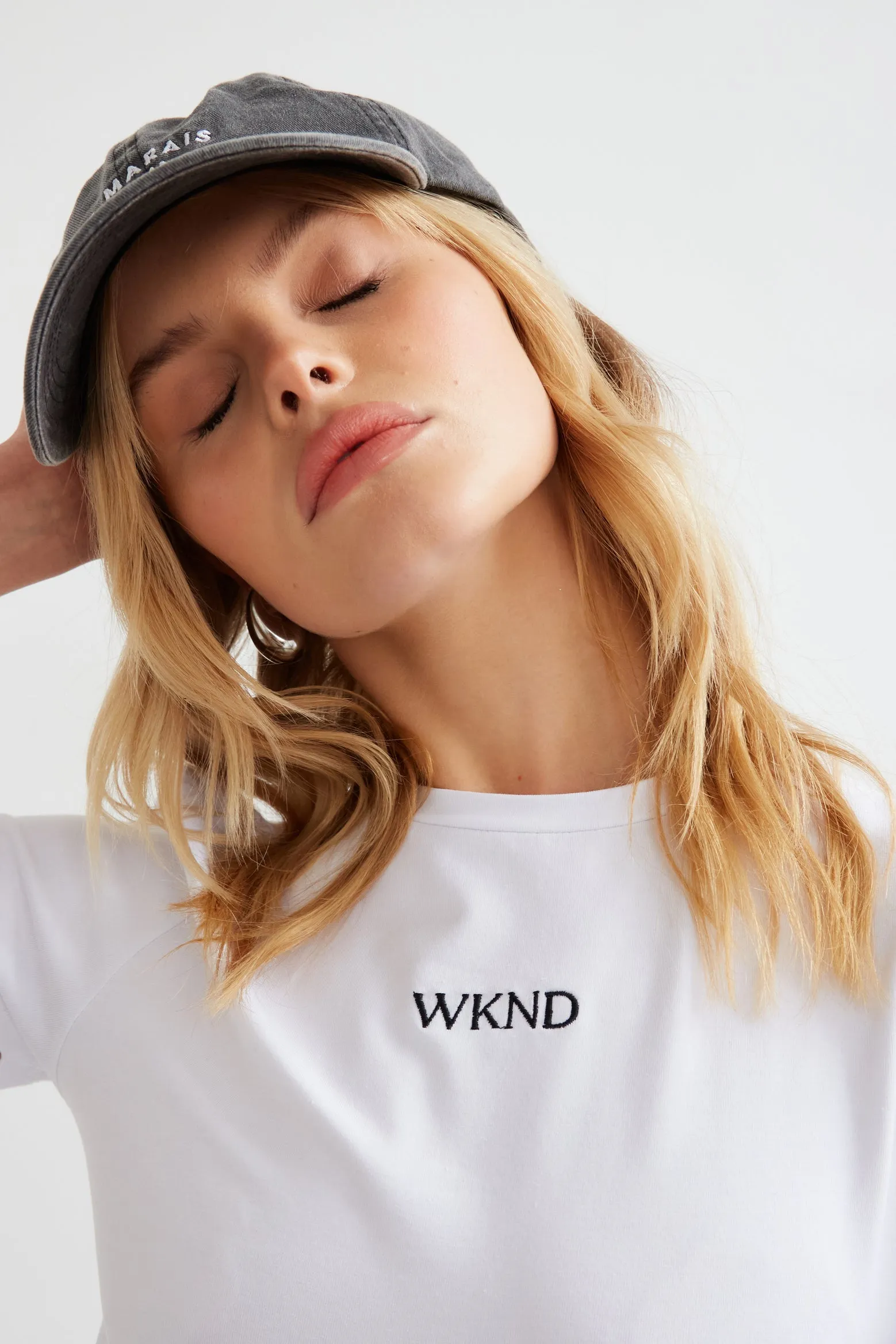 WKND EMBROIDERED COTTON FITTED T-SHIRT